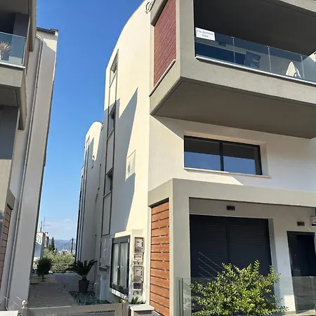 Apartment Eva House Nea Iraklitsa